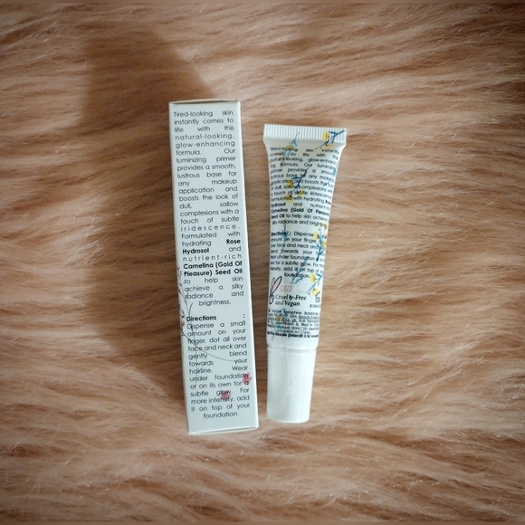 Seraphine Botanicals Camelina + Strobe Luminizing Primer - Picture 5 of 9